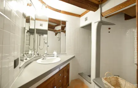 Villa en pierre à Allerona, 7 chambres et piscine : photo 48