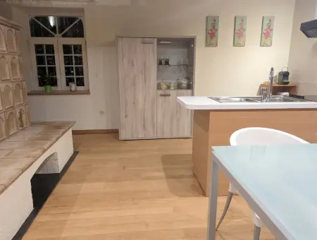 Studio avec cheminée et jardin à Hamois, Belgique : photo 5
