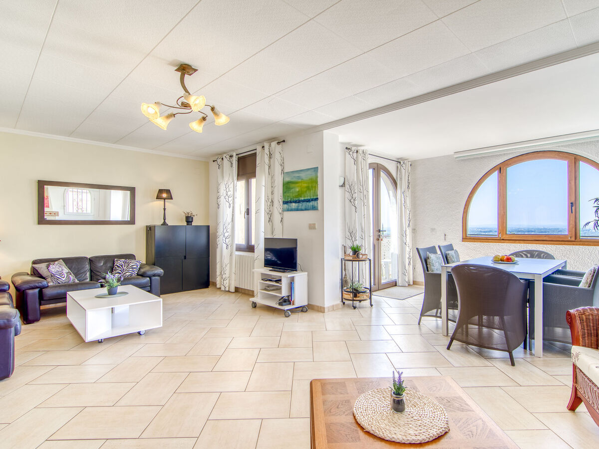 Villa Girasol avec piscine à Palau Savardera - Photo 6