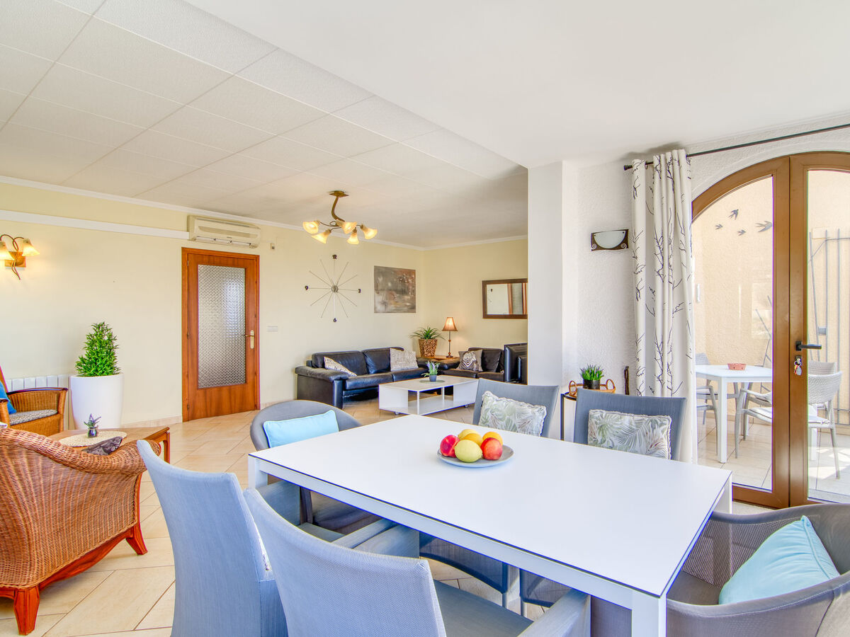 Villa Girasol avec piscine à Palau Savardera - Photo 10