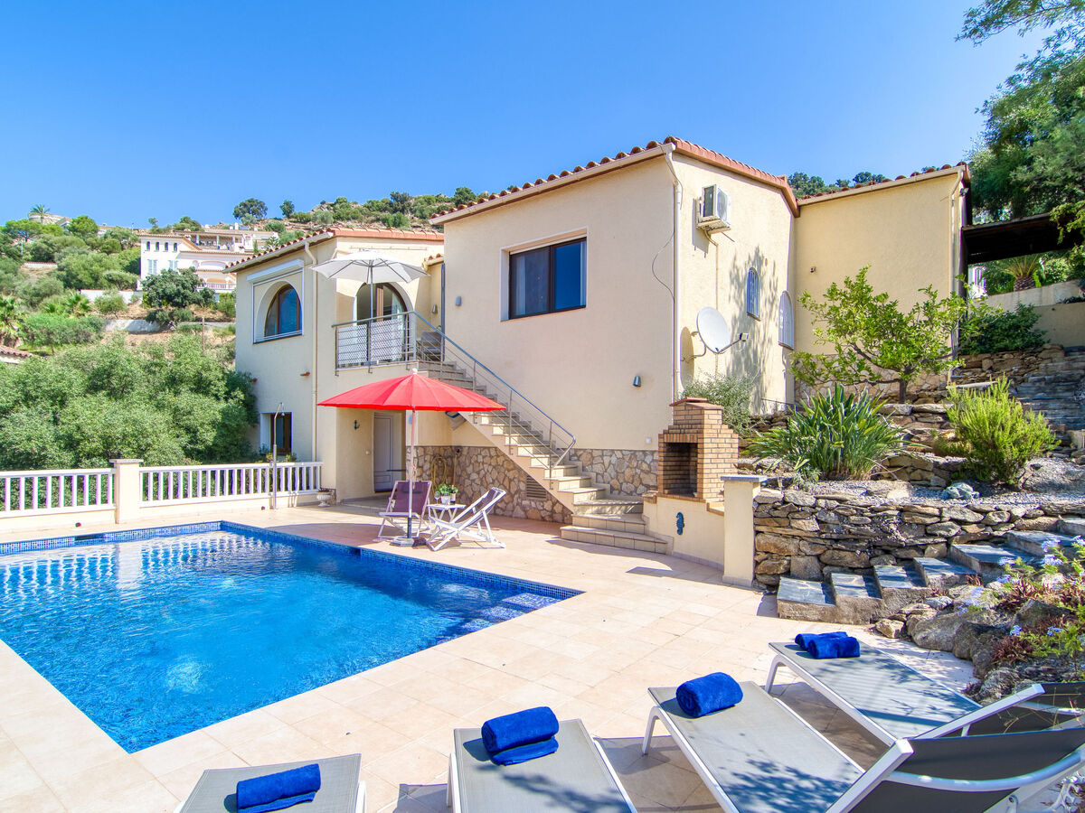 Villa Girasol avec piscine à Palau Savardera - Photo 39