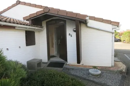 Maison 2 chambres avec jardin et piscine à Bredene : photo 2