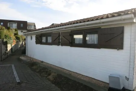Maison 2 chambres avec jardin et piscine à Bredene : photo 3