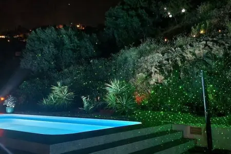 453020, Chalet avec piscine à Sayalonga - Photo 20