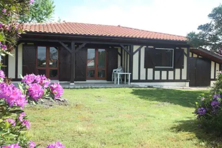 Maison 6 pers. à Bias, cheminée et 2 terrasses : photo 1