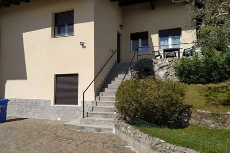 544906, Maison 5 personnes à Varese : photo 5