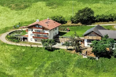 Maison de vacances Villanders, 6 pers., balcons vue vallée : photo 2