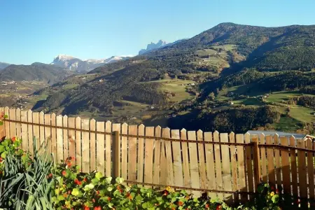 Maison de vacances Villanders, 6 pers., balcons vue vallée : photo 8