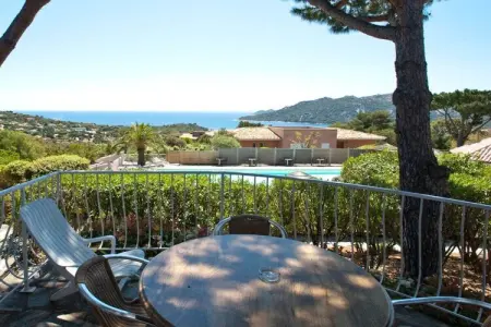 443852, Villa 4 personnes à Porto Vecchio : photo 4