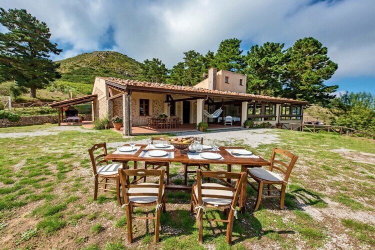 Villa Nebrodi, 22 pers., 9 chambres en Sicile - Photo 2