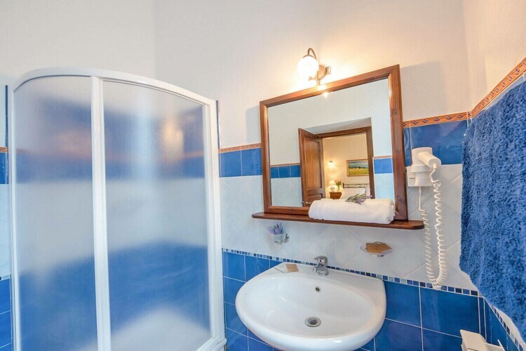 Villa Nebrodi, 22 pers., 9 chambres en Sicile - Photo 17