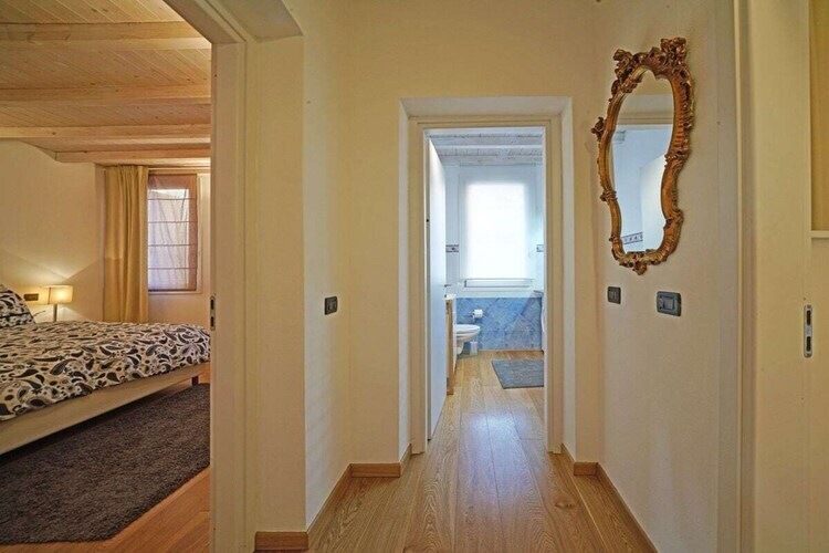 L'Orologio, maison 4 pers. avec balcon à Salò - Photo 13