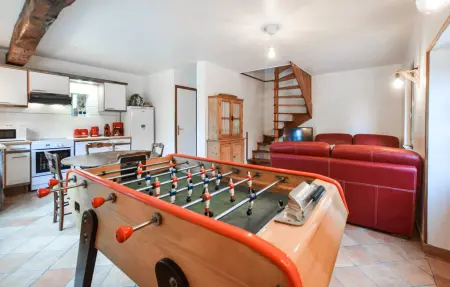 Maison à colombages avec bain nordique et salle de fitness : photo 3