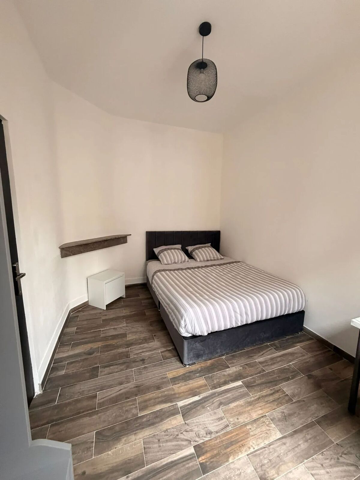 Appartement Valenciennes, billard et ping-pong inclus - Photo 8