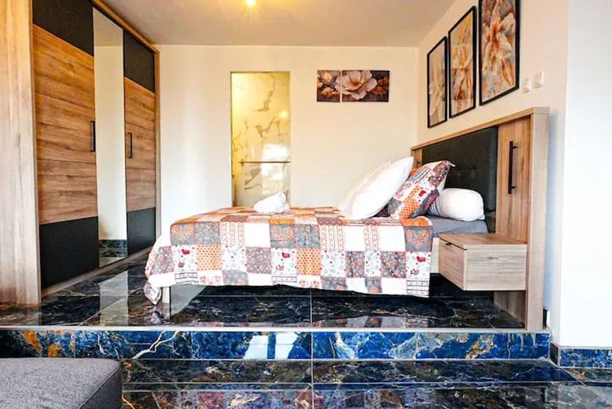 Villa 6 pers. à Toulon : piscine, vue mer et parking - Photo 12