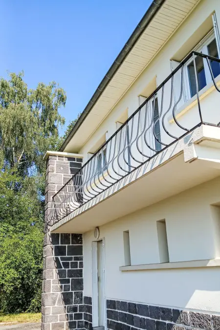 Maison Puys-Richards à Saint-Georges-de-Mons, 5 personnes : photo 2