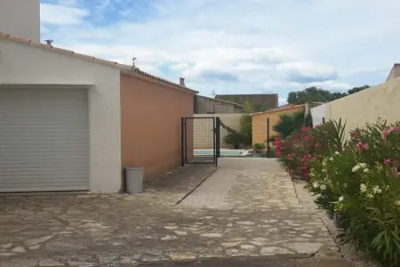 46800, Maison de vacances à Vias avec piscine - Photo 2
