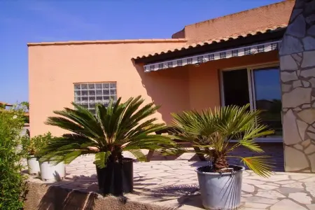 46800, Maison de vacances à Vias avec piscine - Photo 3