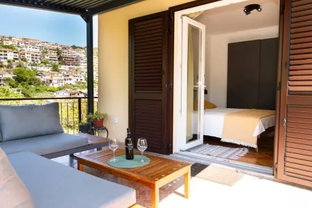 582715, Appartement de vacances à Rabac avec piscine - Photo 6