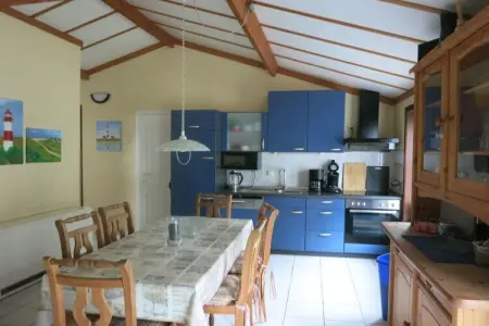 Maison 60 m² plain-pied, jardin sud et piscine chauffée : photo 16
