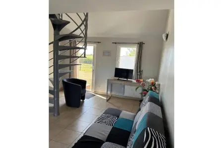 Maison indépendante Courtils, 44 m², terrasse et jardin : photo 7