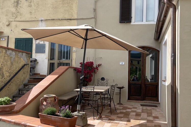 Maison 3 étages Castellina Marittima, jardin 1000 m² - Photo 2