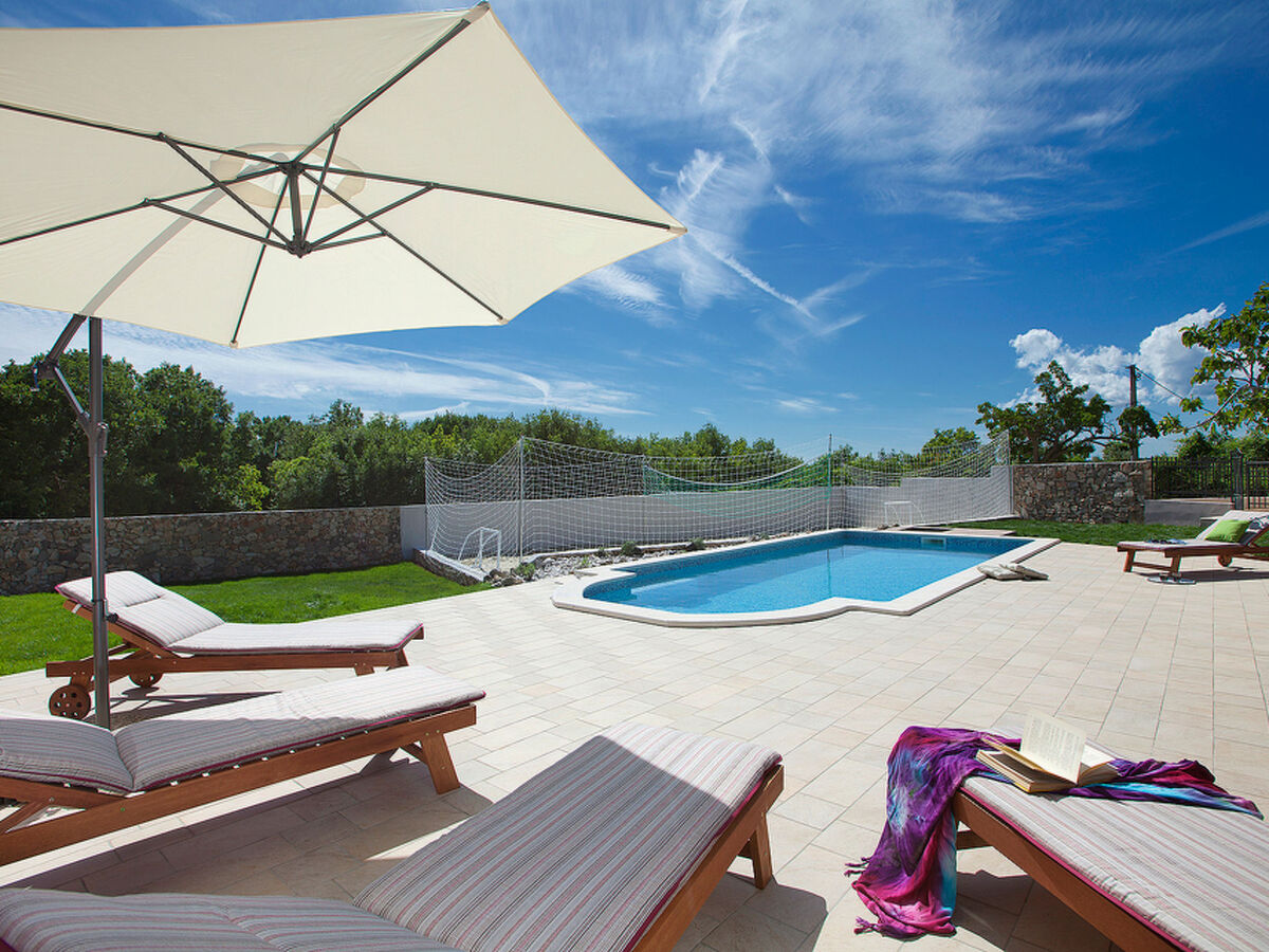 Villa Bea - Maison 4 chambres avec piscine - Photo 6