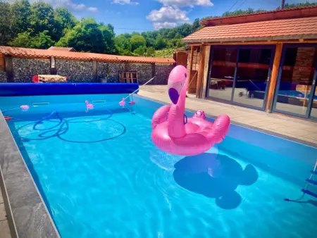Maison Ranch Corral avec piscine à Veliko Brdo : photo 2