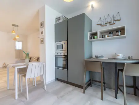 Perla Blu - Appartement 3 pièces à 145 m de la mer : photo 14
