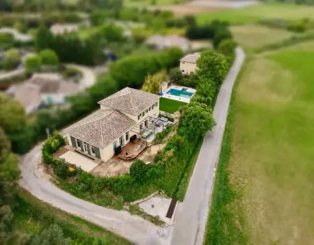 Villa 6 chambres avec piscine privée à Collias