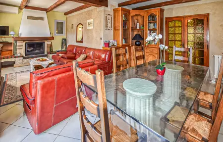 Maison avec piscine privée, Location Maison 6 personnes à Saint Didier - Photo 3