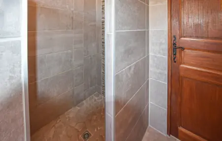 Maison avec piscine privée, Location Maison 6 personnes à Saint Didier - Photo 14