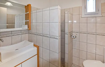 Maison avec piscine privée, Location Maison 6 personnes à Saint Didier - Photo 15