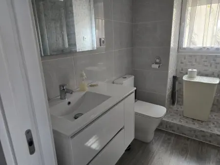 Studio 30 m² avec kitchenette et linge fourni à Blanzy : photo 5