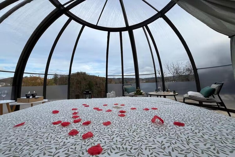 Glass Dome, maison cosy pour 2 à Bouillon - Photo 7