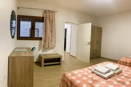 Apartment La Cueva - 3 Pax, Séjournez dans la grotte d'Artenara avec solarium : photo 16