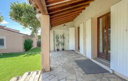 MAISON AVEC PISCINE, Maison 8 personnes à Graveson - Photo 10