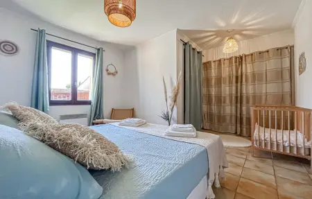 MAISON AVEC PISCINE, Maison 8 personnes à Graveson - Photo 14