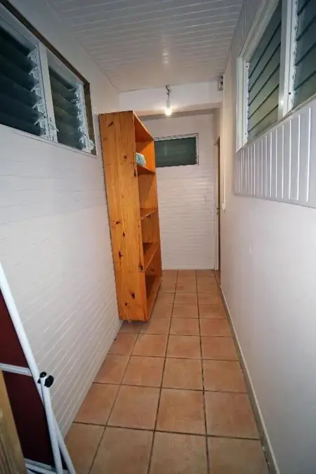 Appartement 85 m² à Sainte-Anne, vue mer et piscine partagée : photo 23