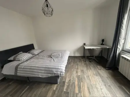 Appartement 45 m² à Valenciennes avec billard et ping-pong