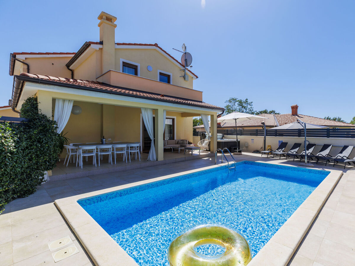 Maison Matis avec piscine privée près de Pula - Photo 8