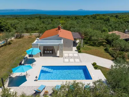 Villa Silentio - Maison avec piscine à Pula : photo 21