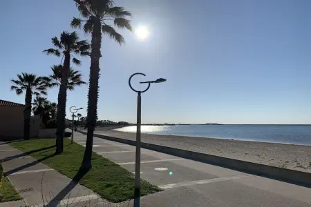 Maison 100 m² plage directe, vue Pyrénées à Gruissan : photo 9