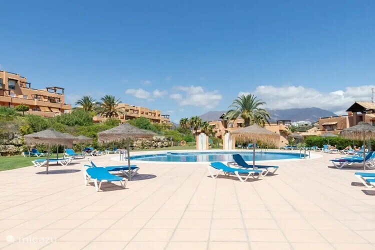 Maison 2 chambres avec piscine à Casares del Sol - Photo 3