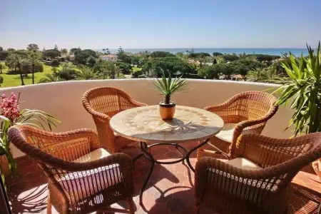 Maison Coronado à Marbella : 2 piscines privées et jardin : photo 2