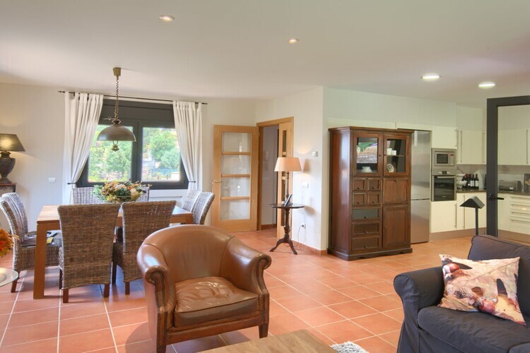 Maison 6 personnes Begur, jardin plein sud et piscine - Photo 6