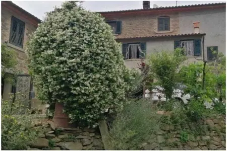 Maison 4 chambres Volterrano, vue montagne et piscine : photo 7