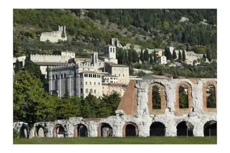 Maison 4 chambres Volterrano, vue montagne et piscine : photo 39