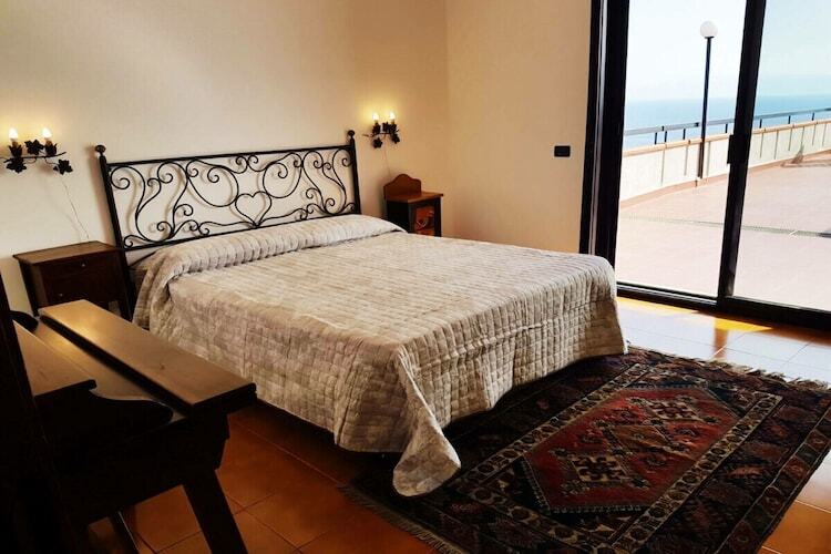 Maison Taormina avec piscine et vue mer - Photo 12