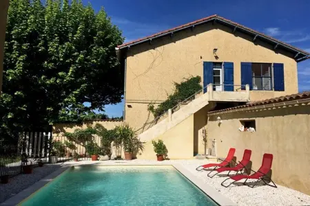 Location maison à Noves, Mas de la Pomme de Pin